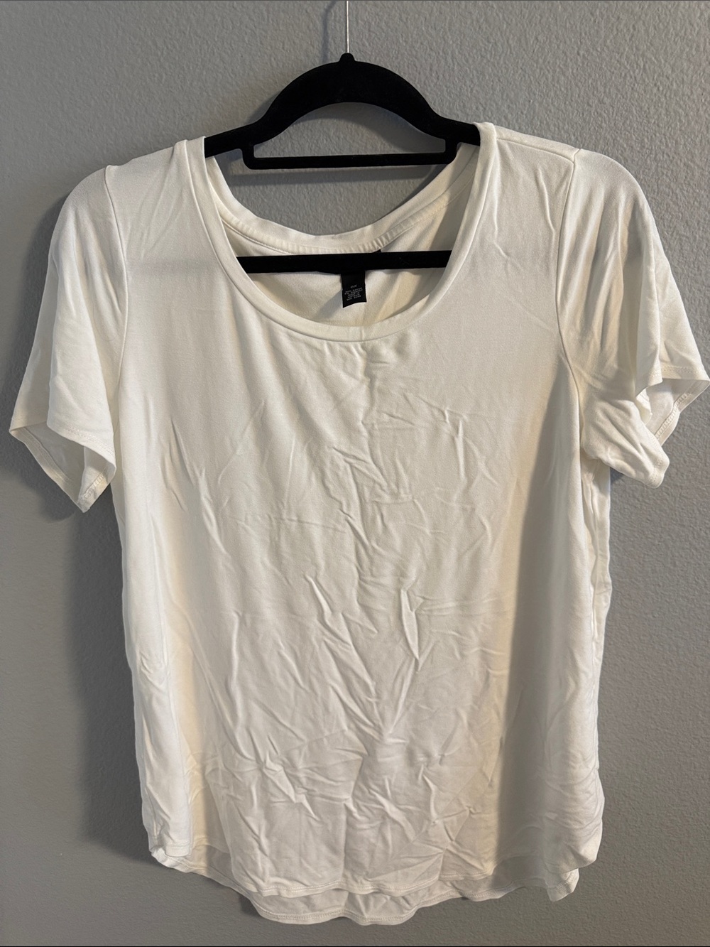 Alfani White Scoop Neck Short Sleeve Tee